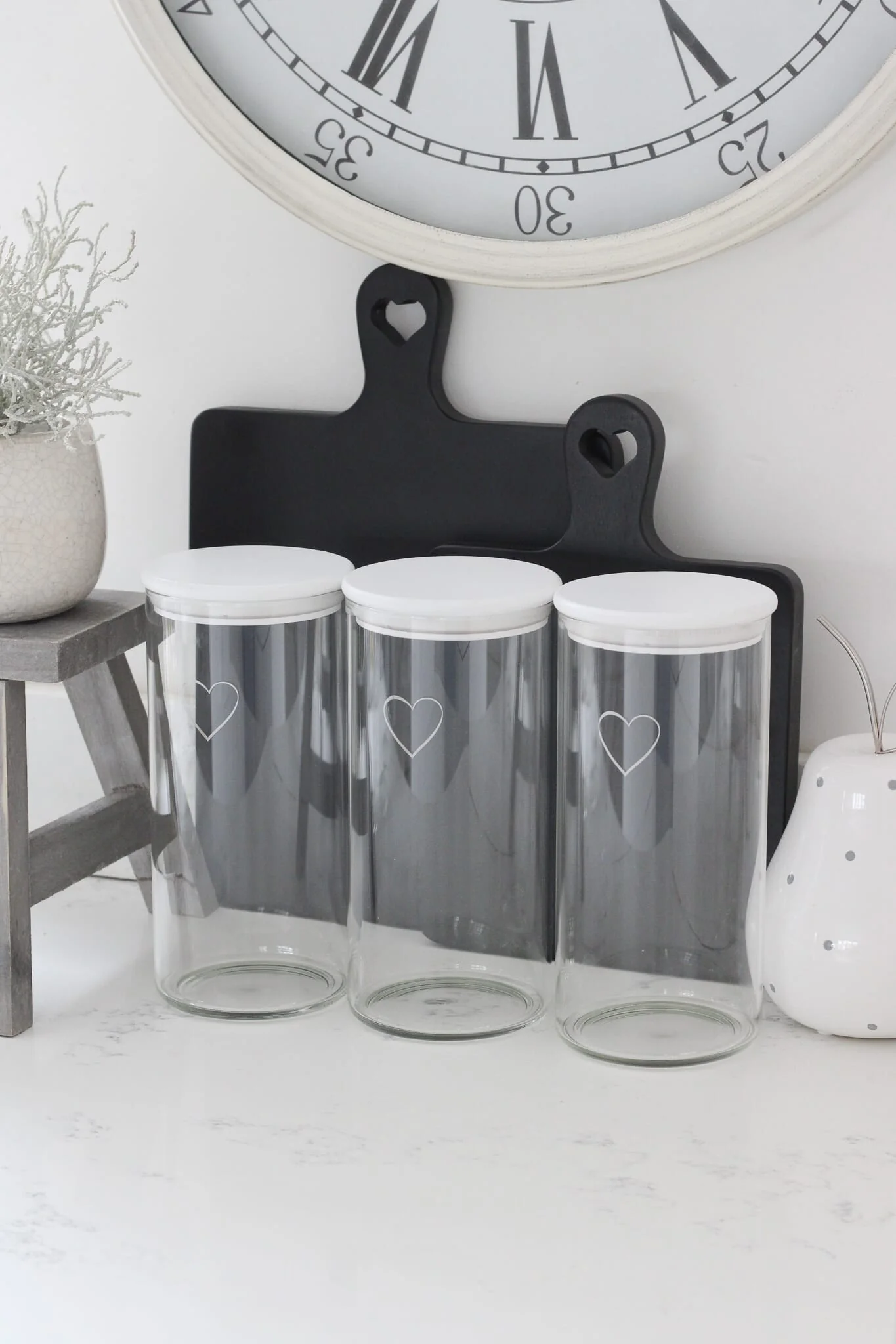 Set 3 Bamboo Storage Jars - Single Heart White Lid 1400ml - Image 4