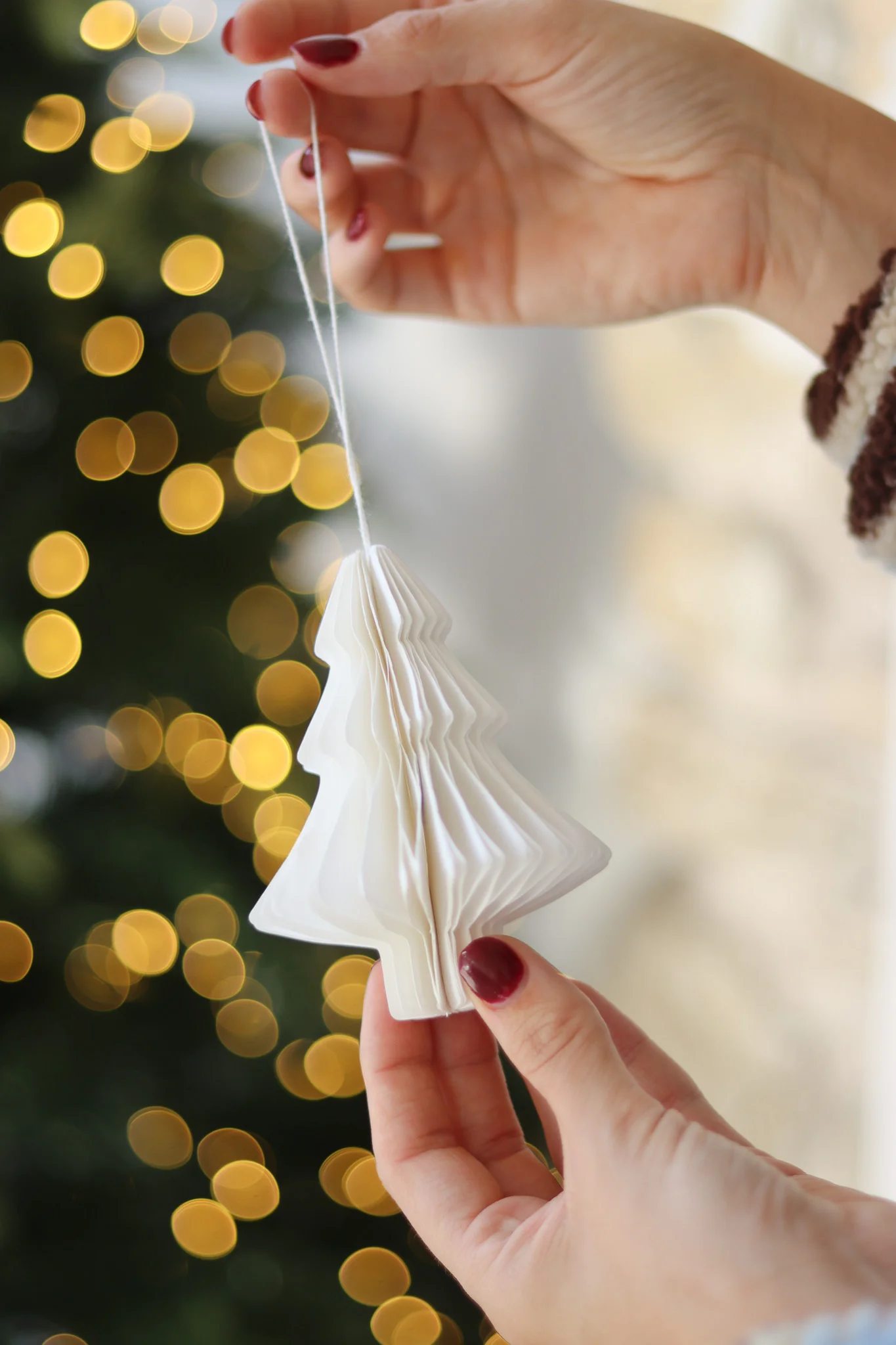 Set 4 Paper Tree Decorations - Image 4