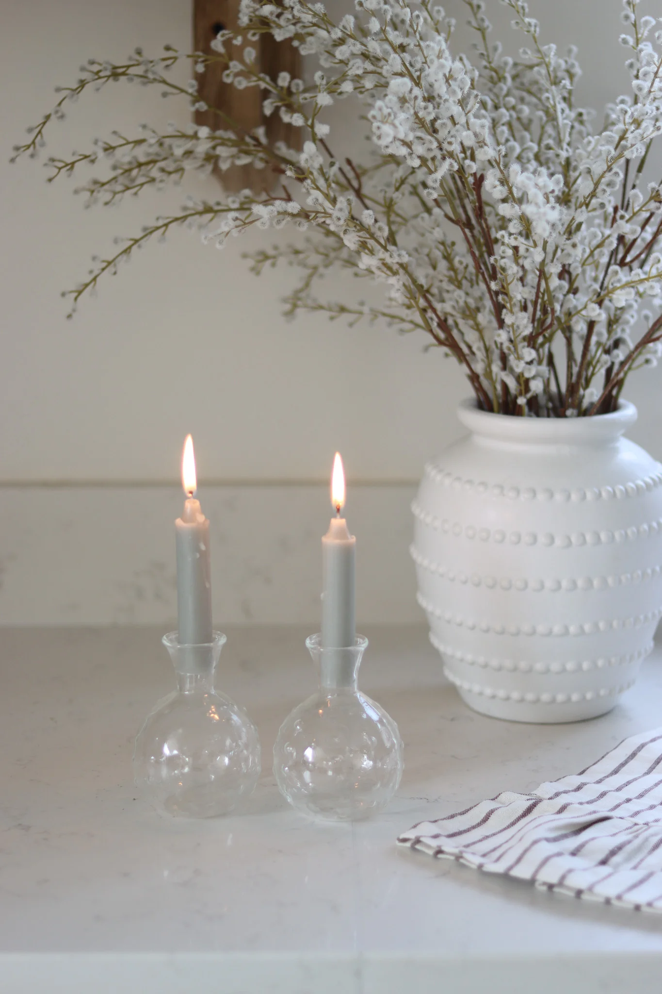 Set of 2 Embossed Glass Candle Holders - Image 3