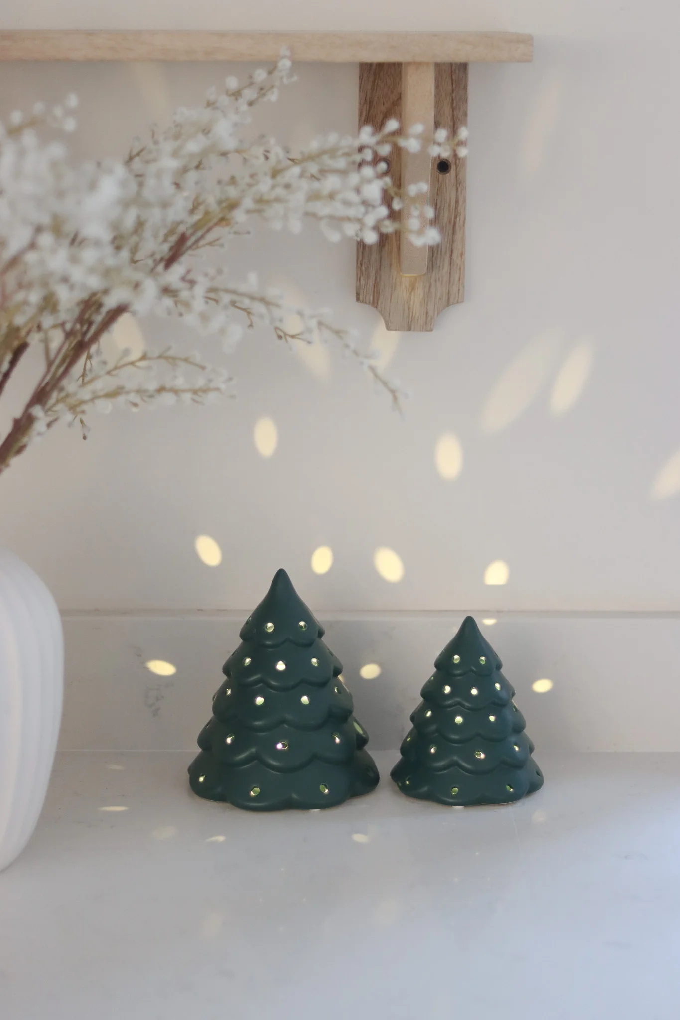 Set of 2 LED Ceramic Trees – Scalloped Green - Image 3