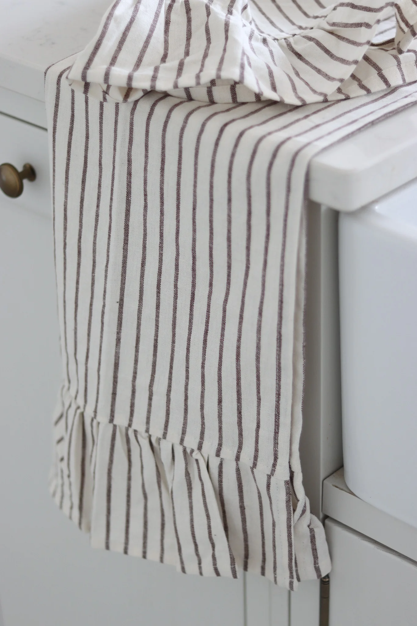 Set of 2 Pinstripe Brown Tea Towels - Image 5
