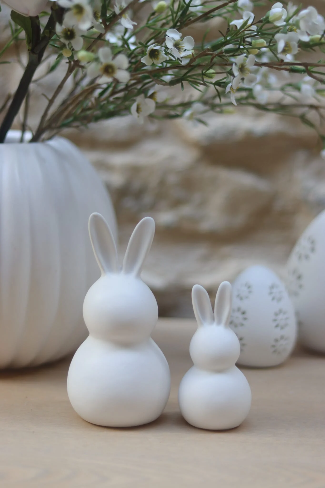 Set of 2 Round Easter Bunnies - Image 3
