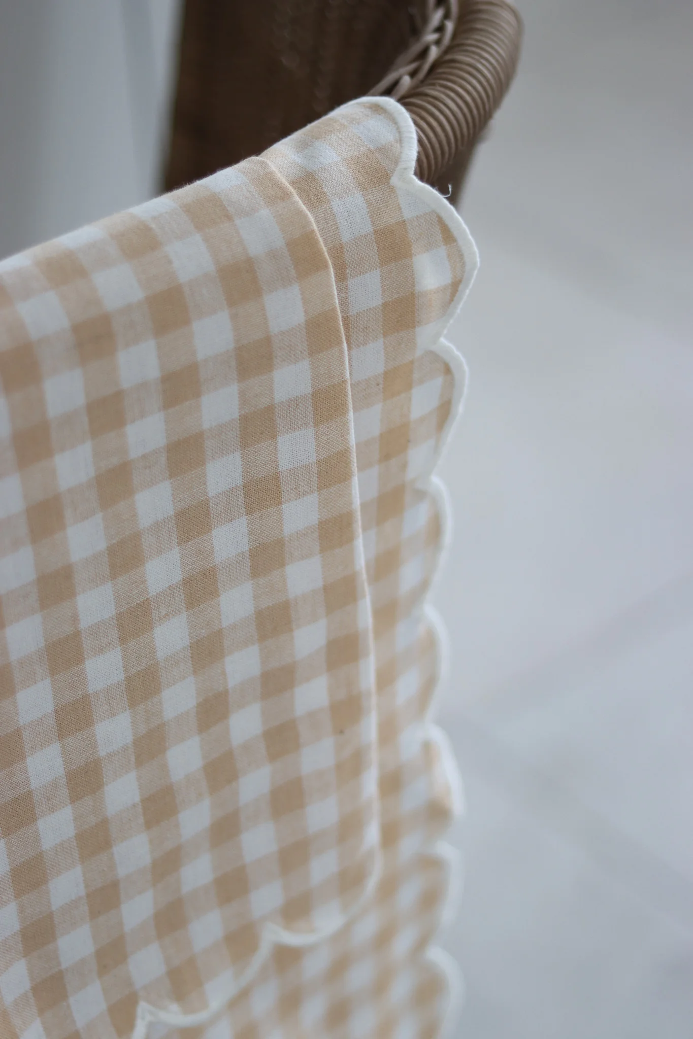 Set of 2 Scalloped Beige Tea Towels - Image 3