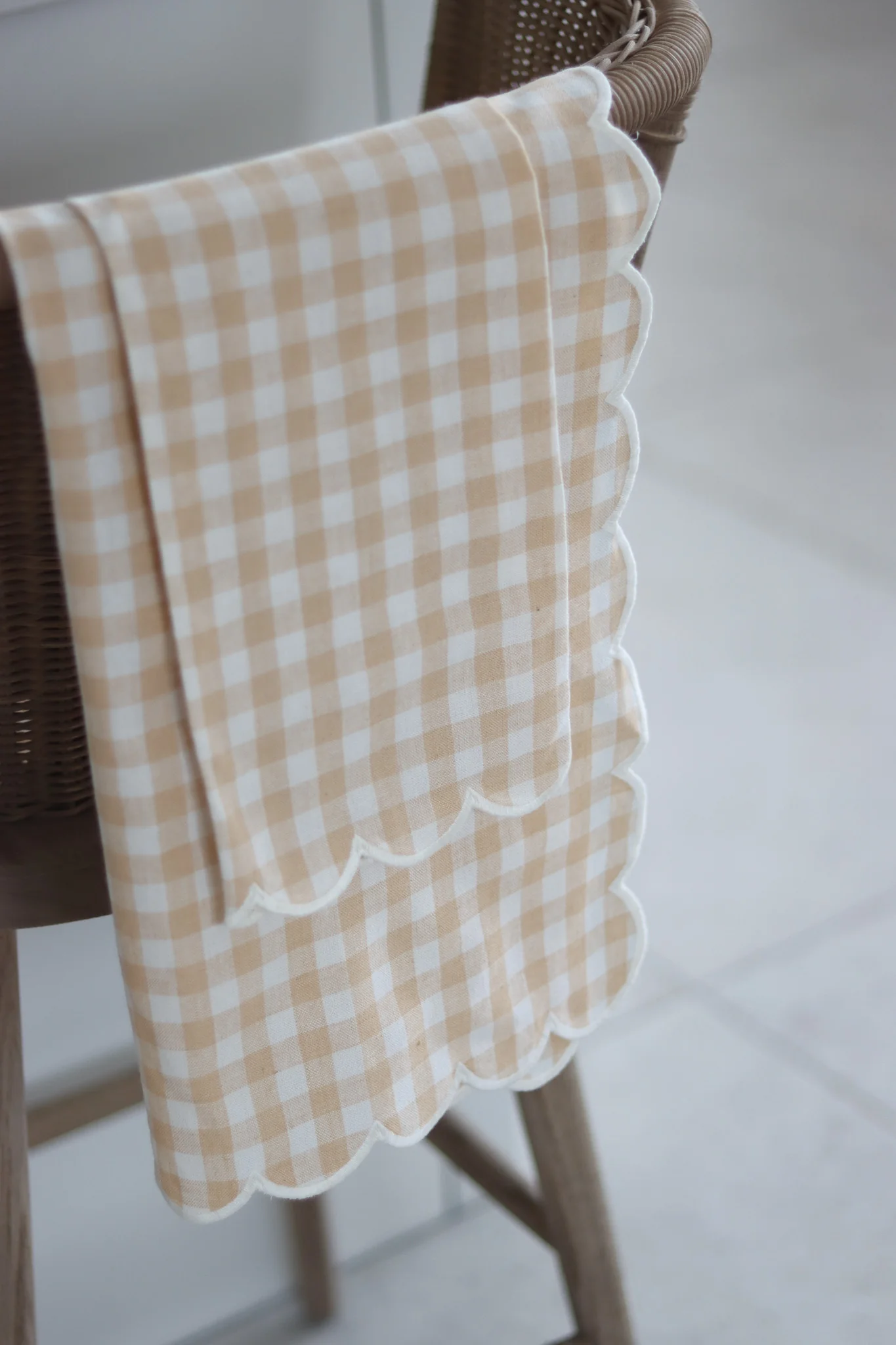 Set of 2 Scalloped Beige Tea Towels - Image 4