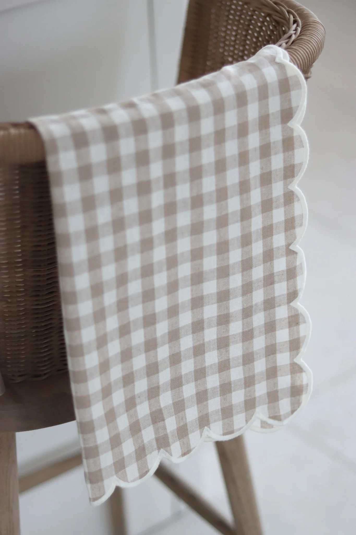 Set of 2 Scalloped Taupe Tea Towels
