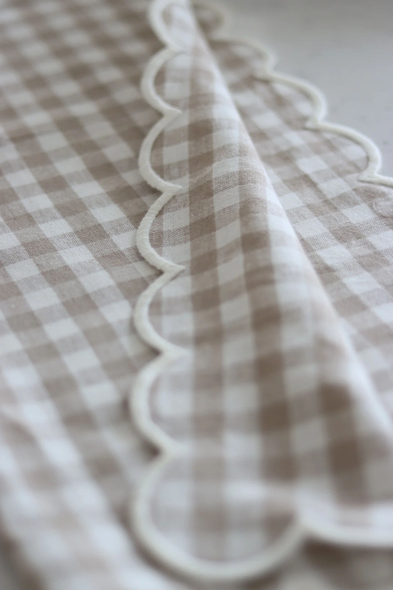Set of 2 Scalloped Taupe Tea Towels - Image 3