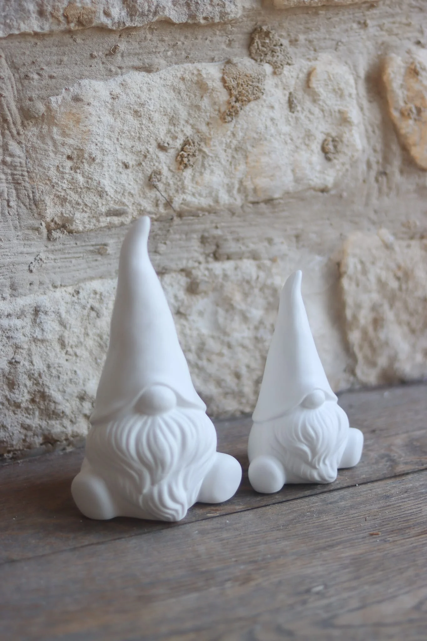 Set Of 2 Sitting Gonks - Image 3