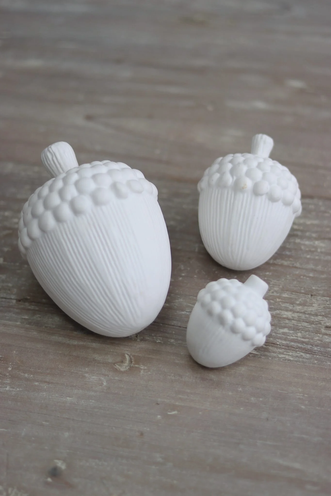 Set Of 3 Ceramic Acorns - Image 2