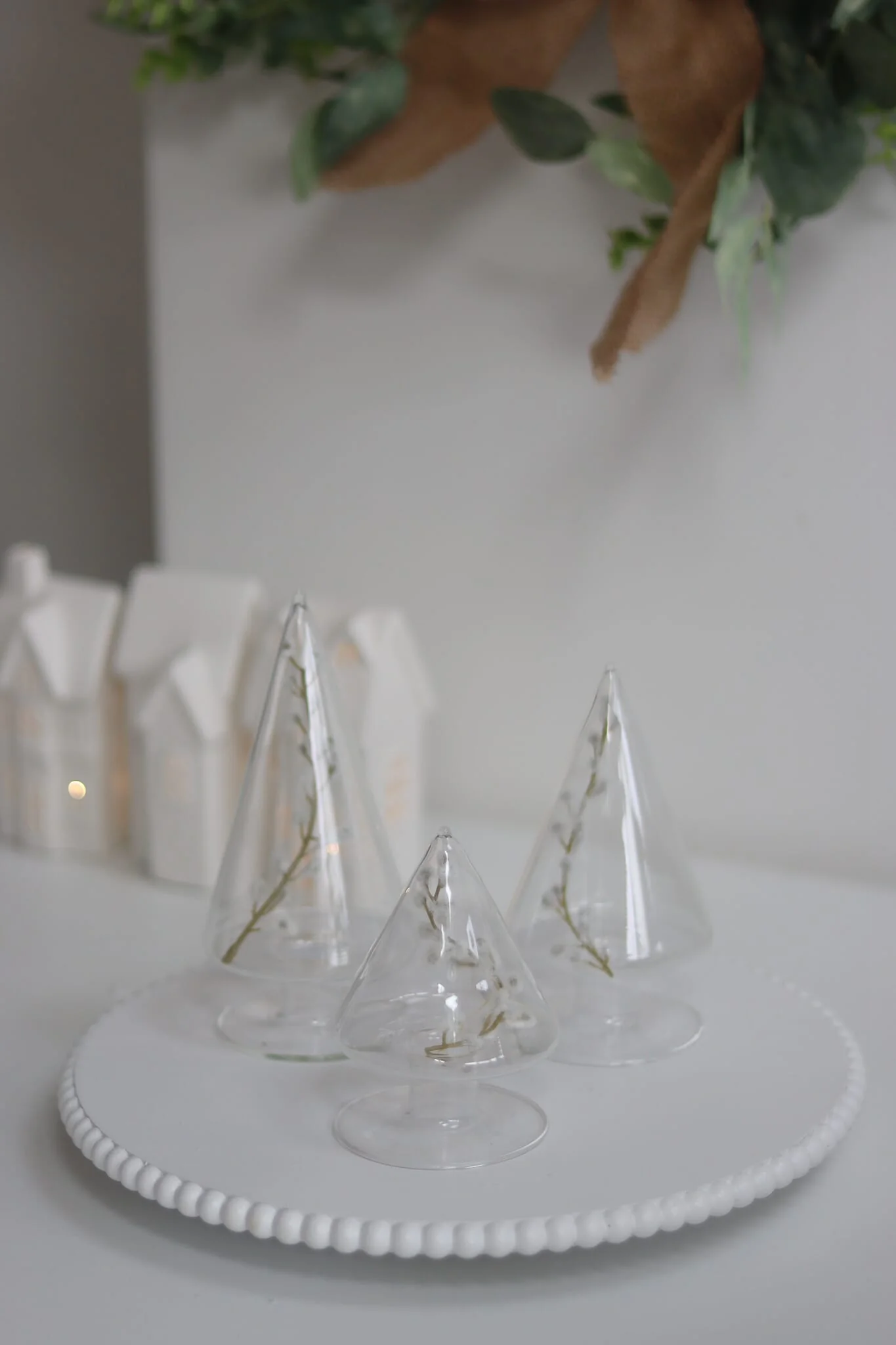Set Of 3 Glass Christmas Trees - Image 4