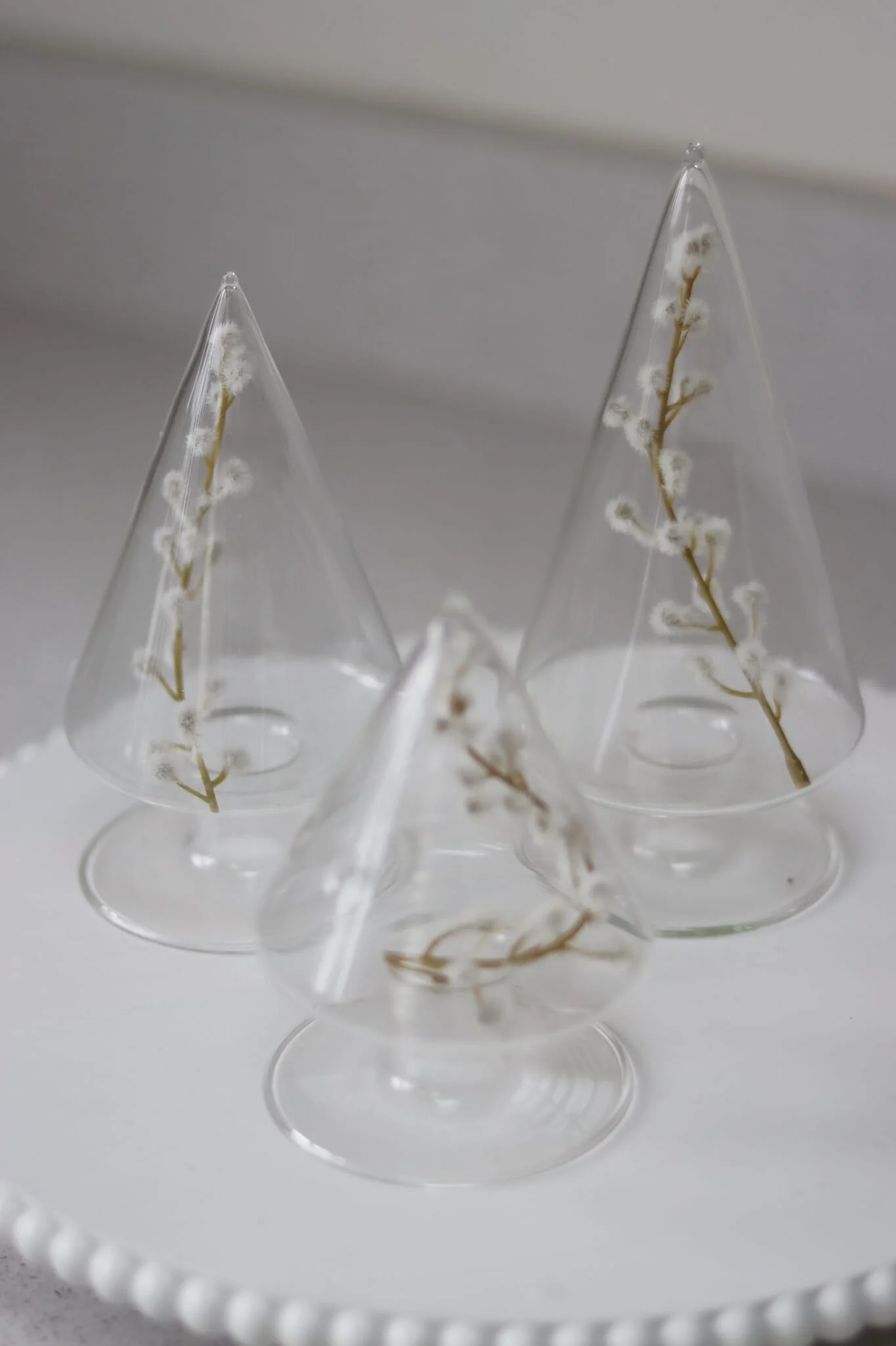 Set Of 3 Glass Christmas Trees - Image 5