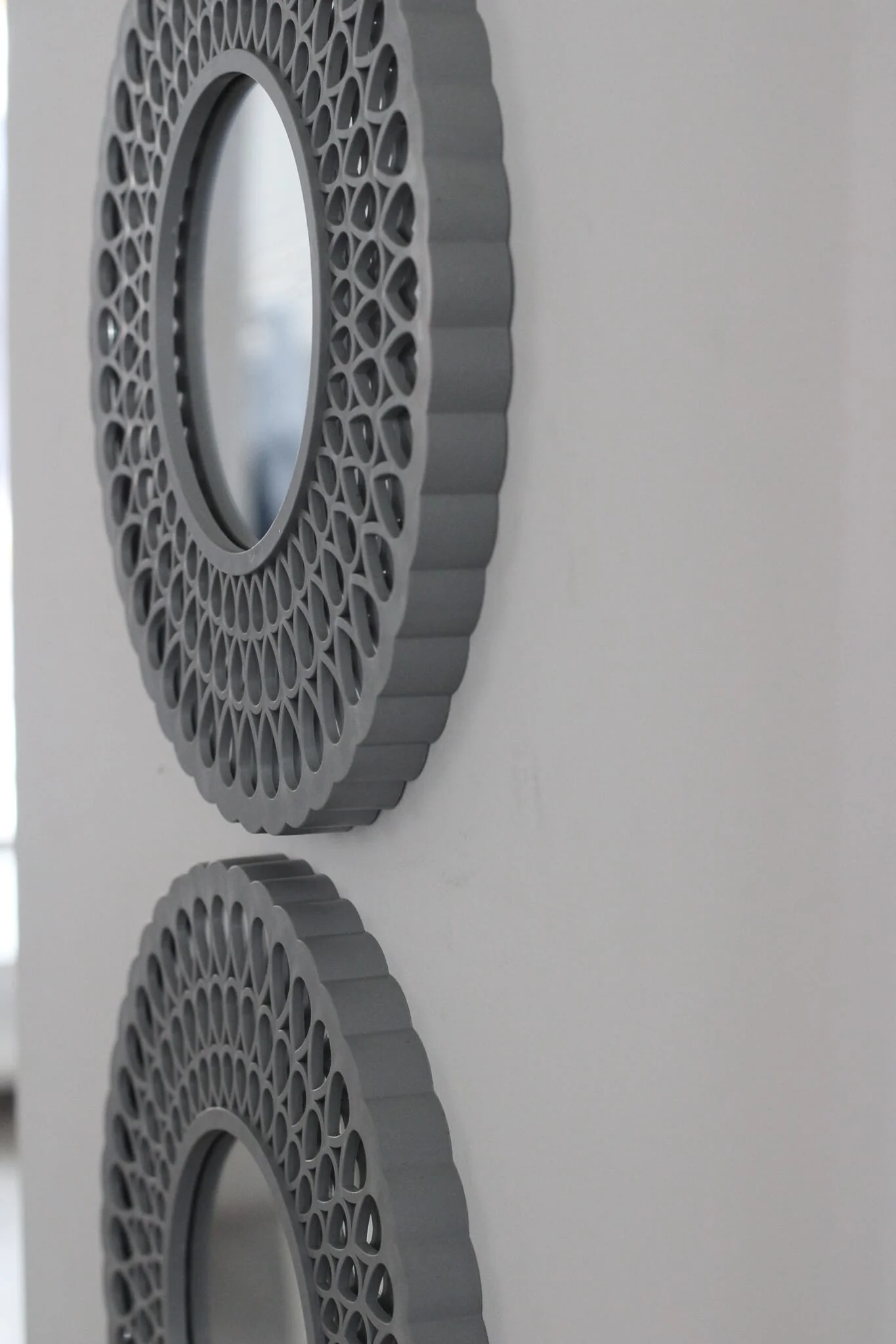 Set of 3 Grey Round Mirrors - Image 4