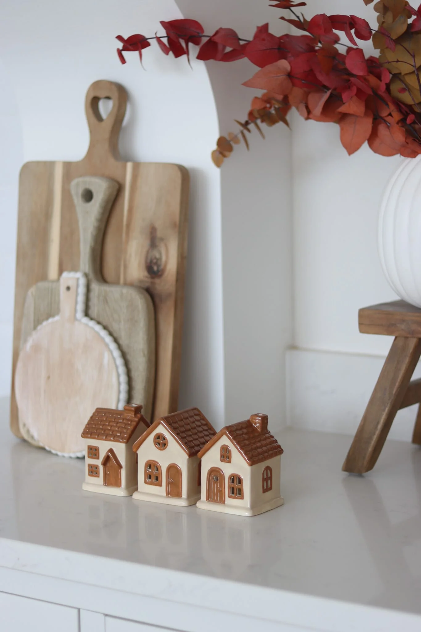 Set of 3 LED Autumn Ceramic Houses – Brown - Image 5