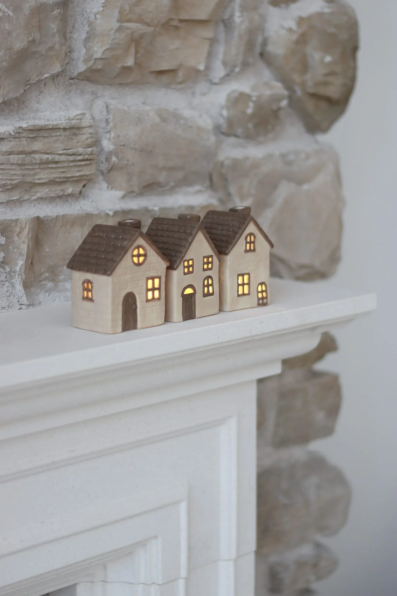 Set of 3 LED Autumn Houses – Taupe - Image 3