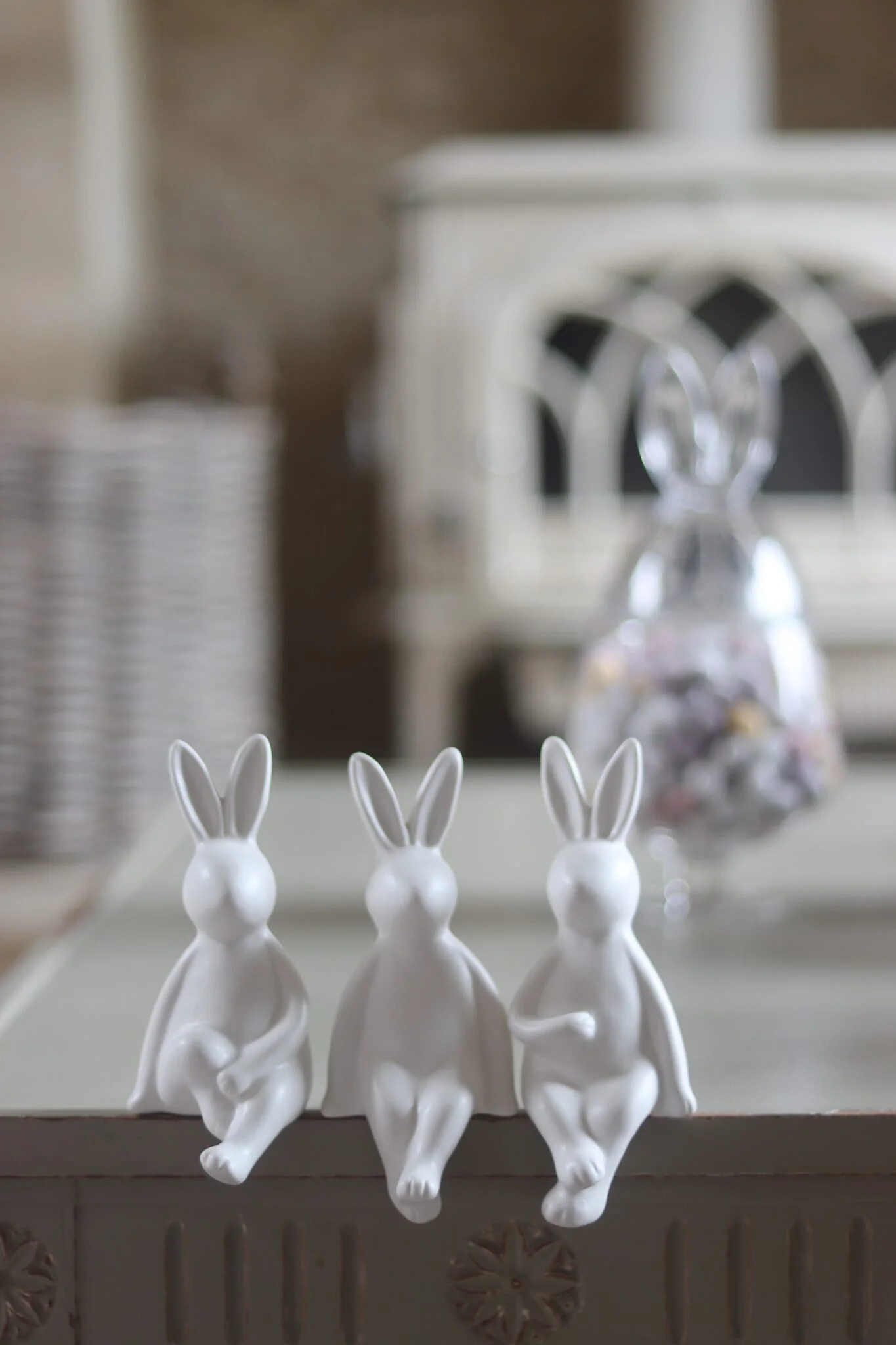 Set of 3 Shelf Sitting Easter Bunnies - Image 4