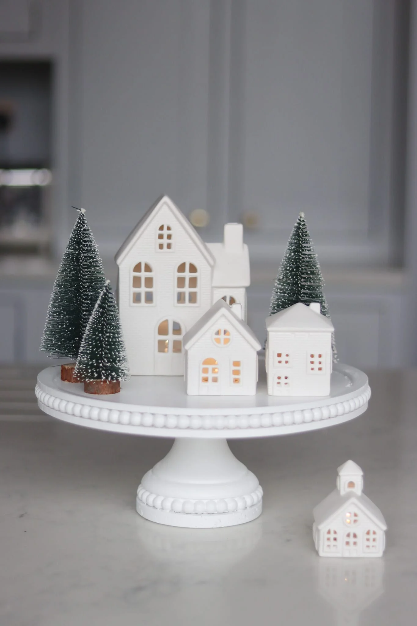 Set Of 4 Mini Winter LED Houses - Image 4