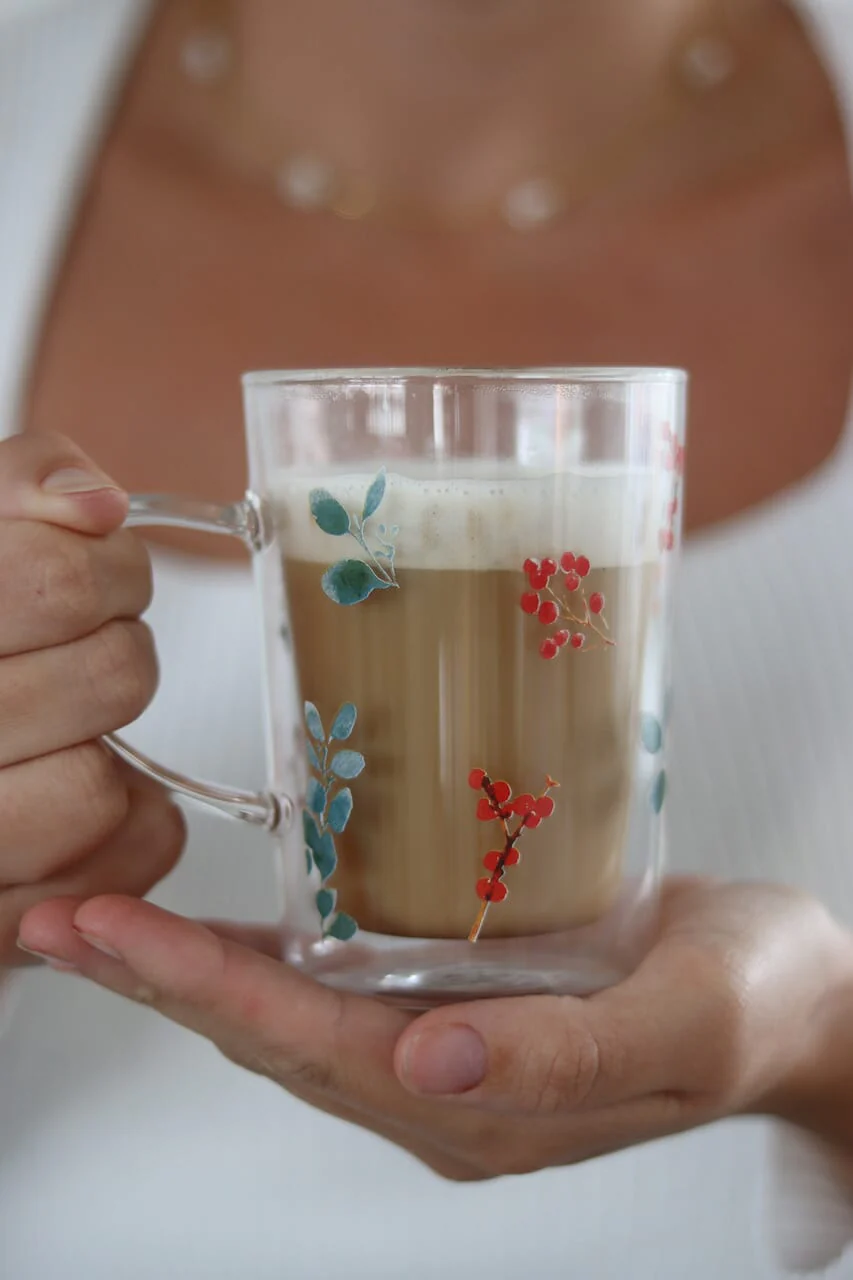 Double wall Christmas Mug - Winter Flower