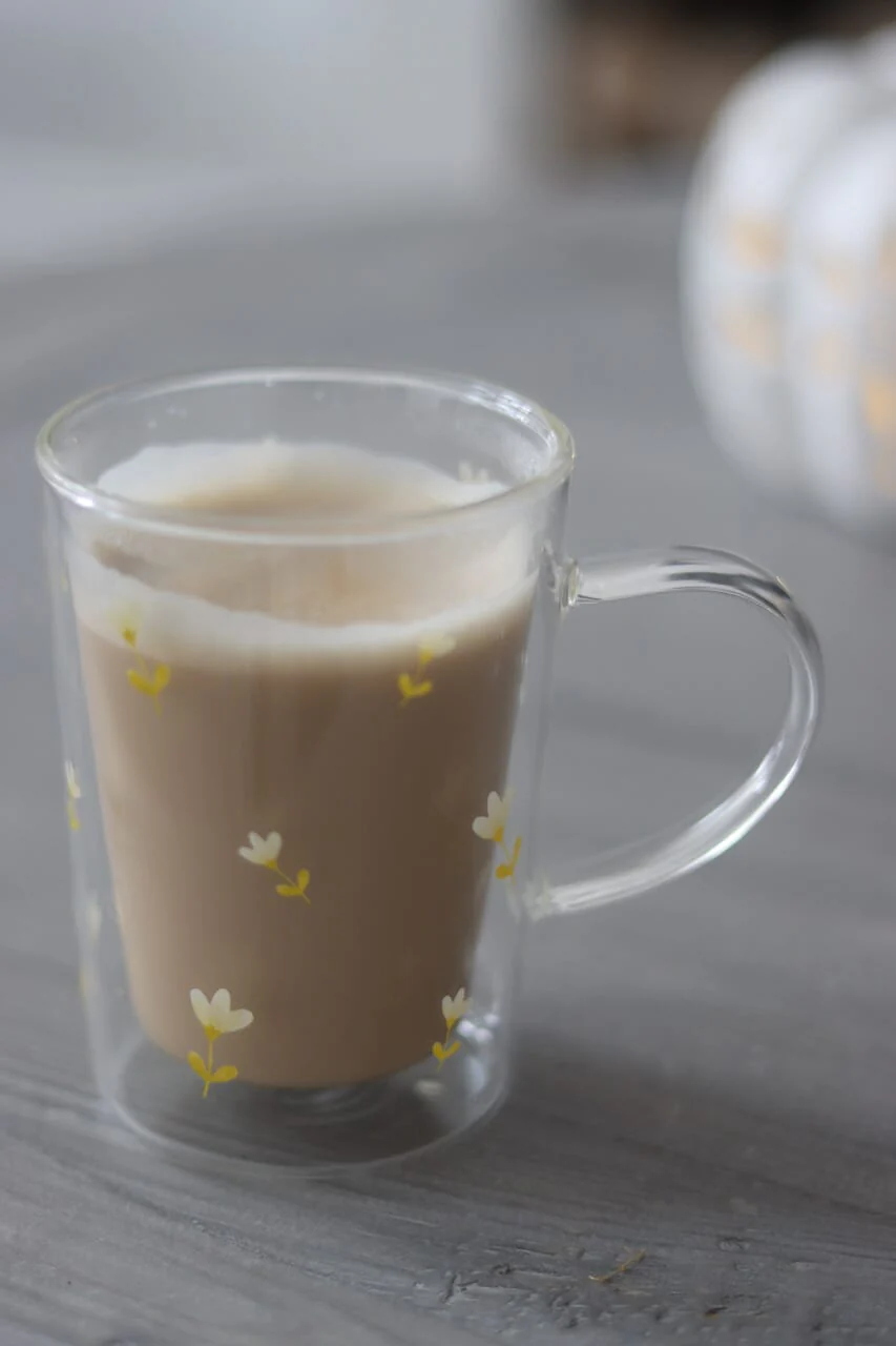 Slim Double Walled Glass Mug - Early Autumn - Image 4