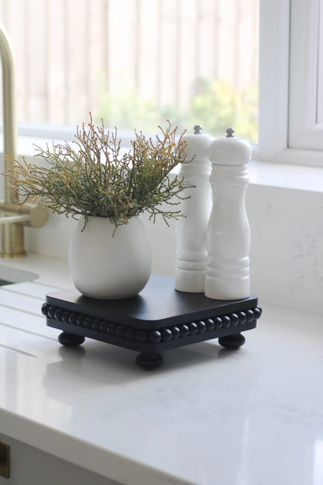 Square Beaded Raised Tray-Black - Image 3
