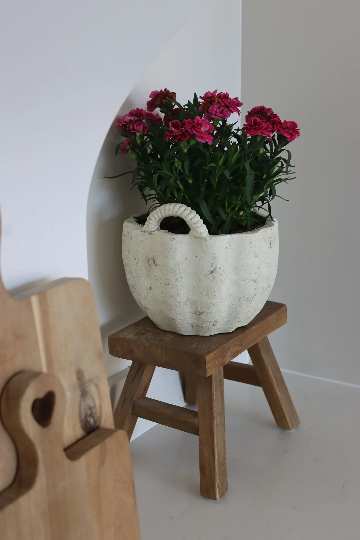 Stoneware Plant Pot - Image 2