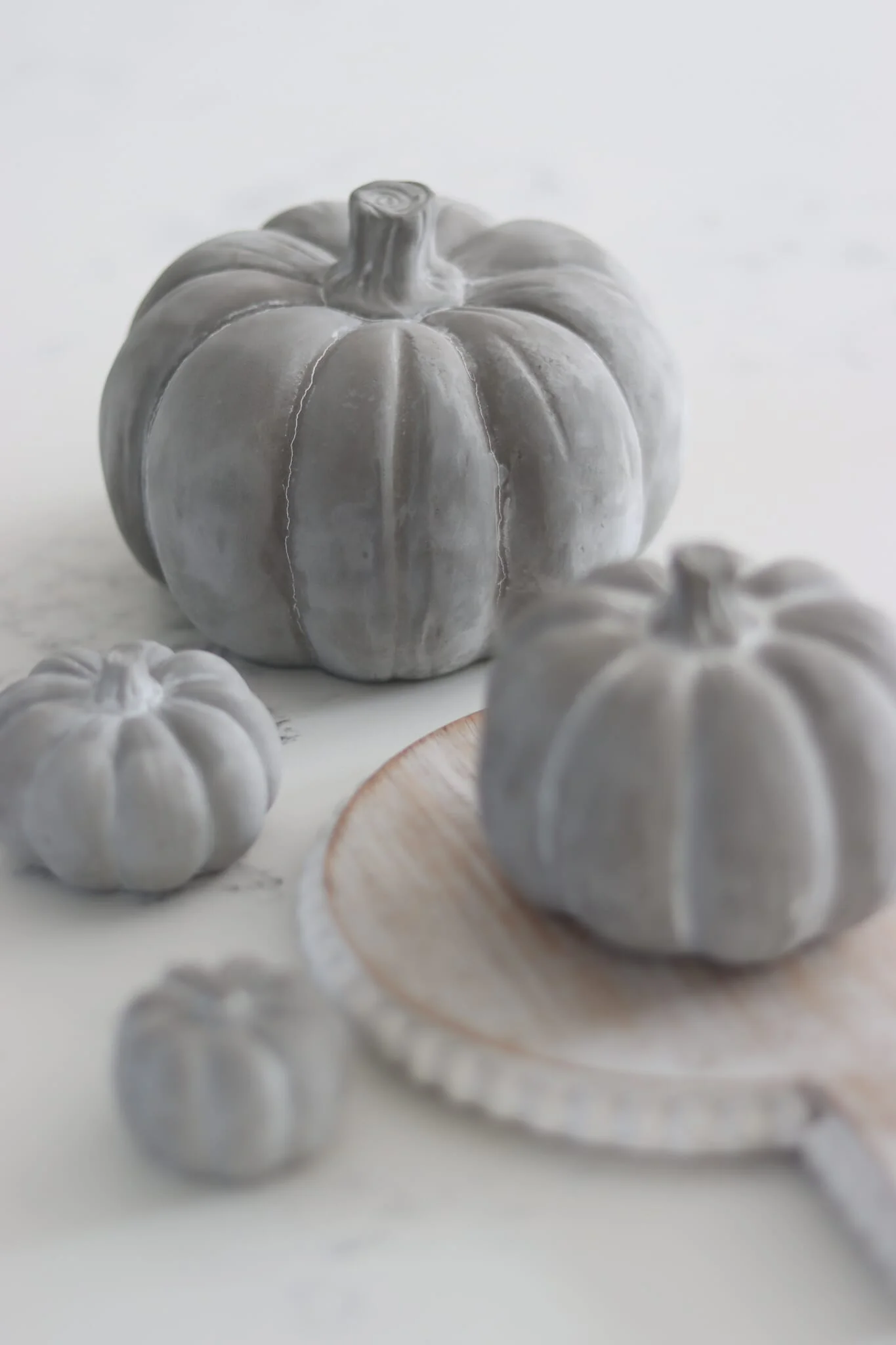 Stone Resin Pumpkin Family - Grey - Image 3