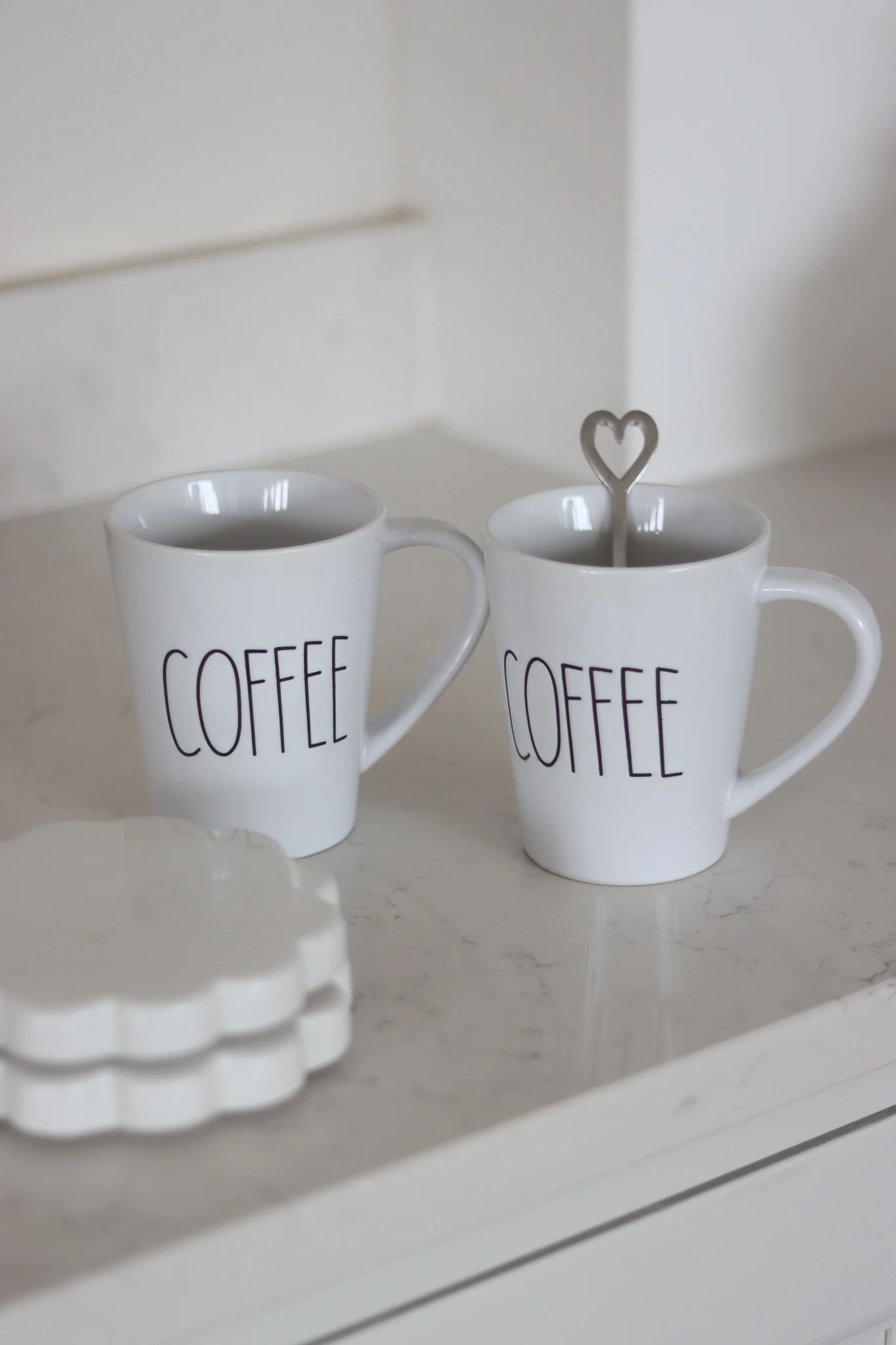 Tall Stoneware Coffee Mug Set – 2 Piece - Image 3
