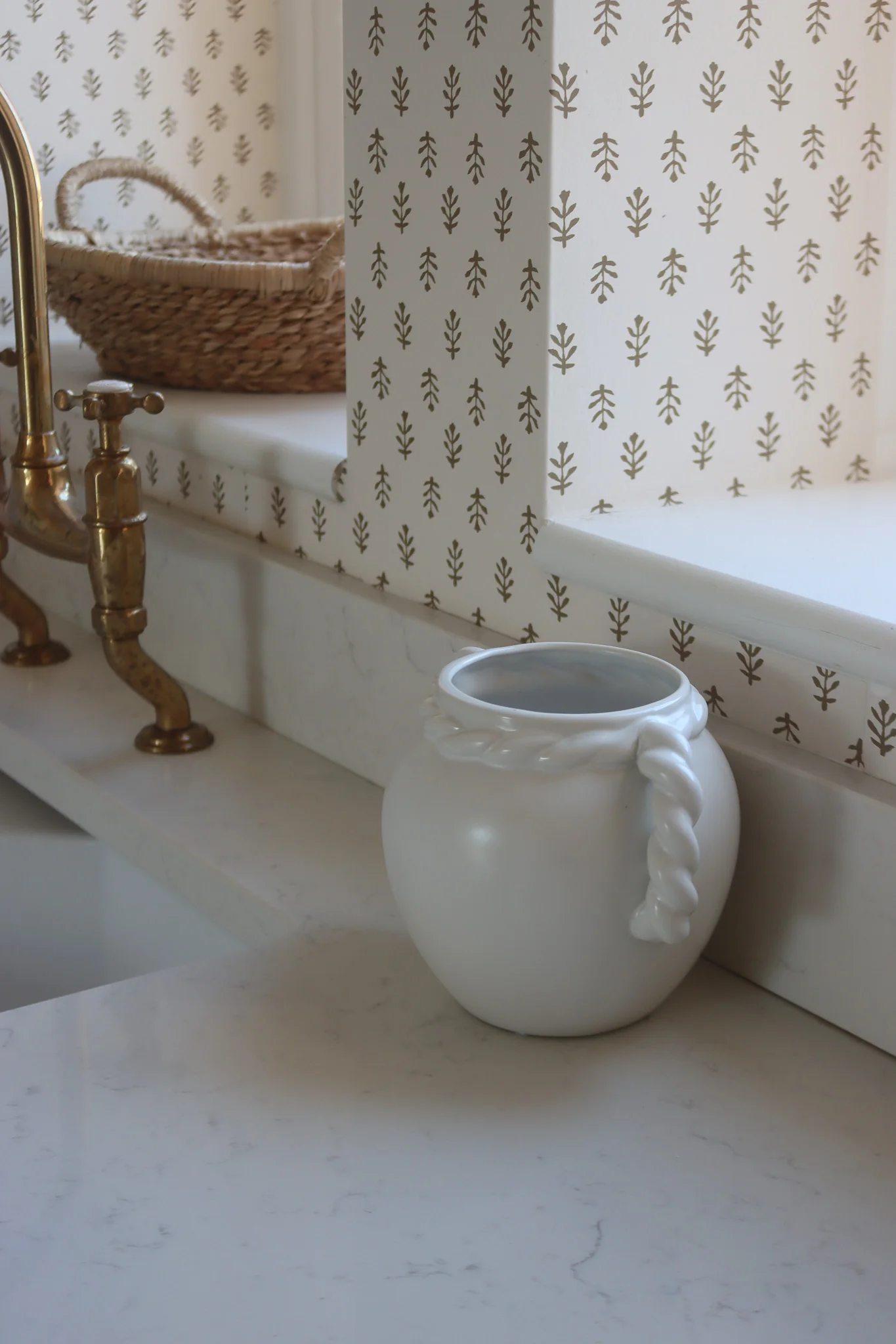 Twisted Handle Vase - Image 4