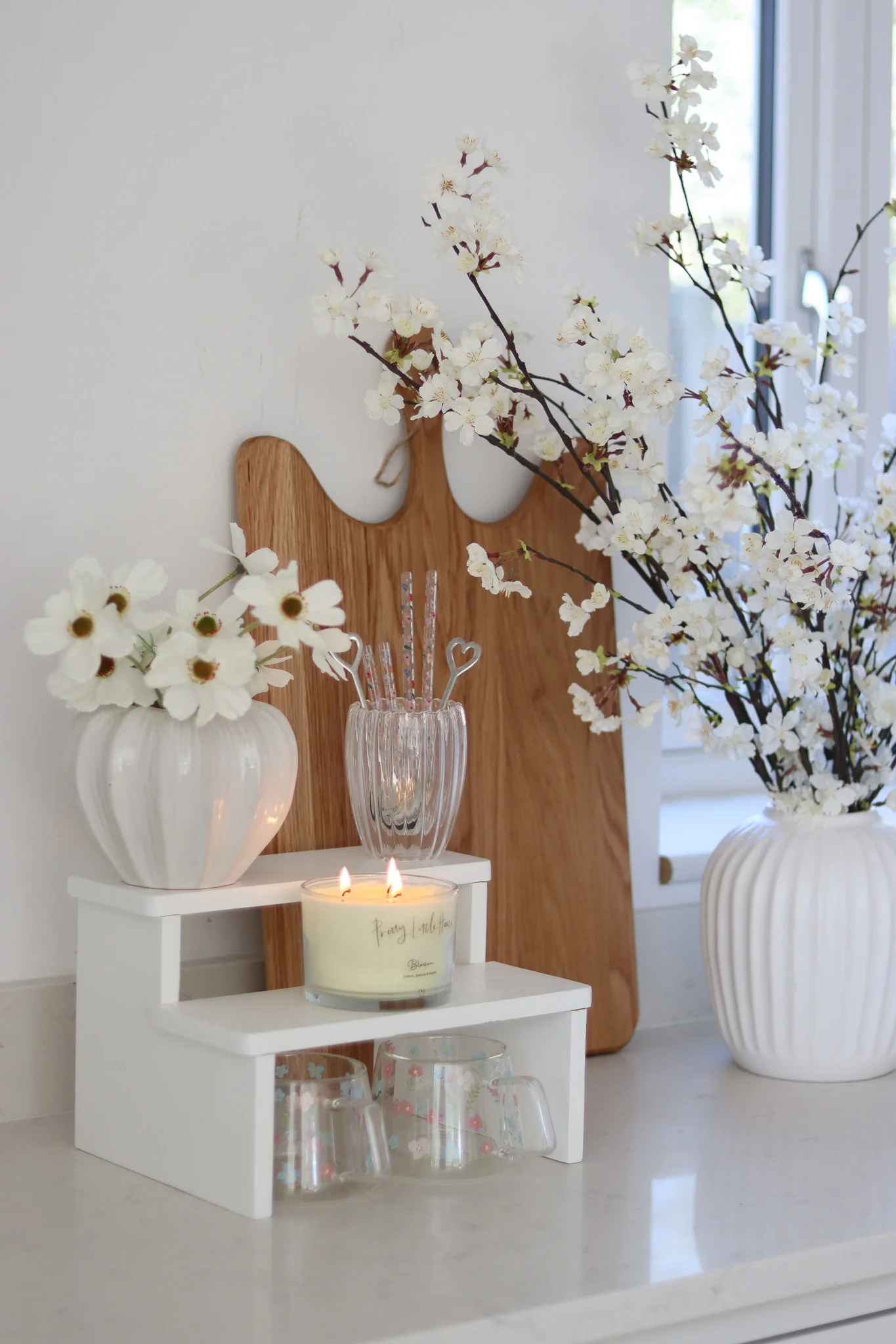 Two Tier Display Stand - White - Image 4