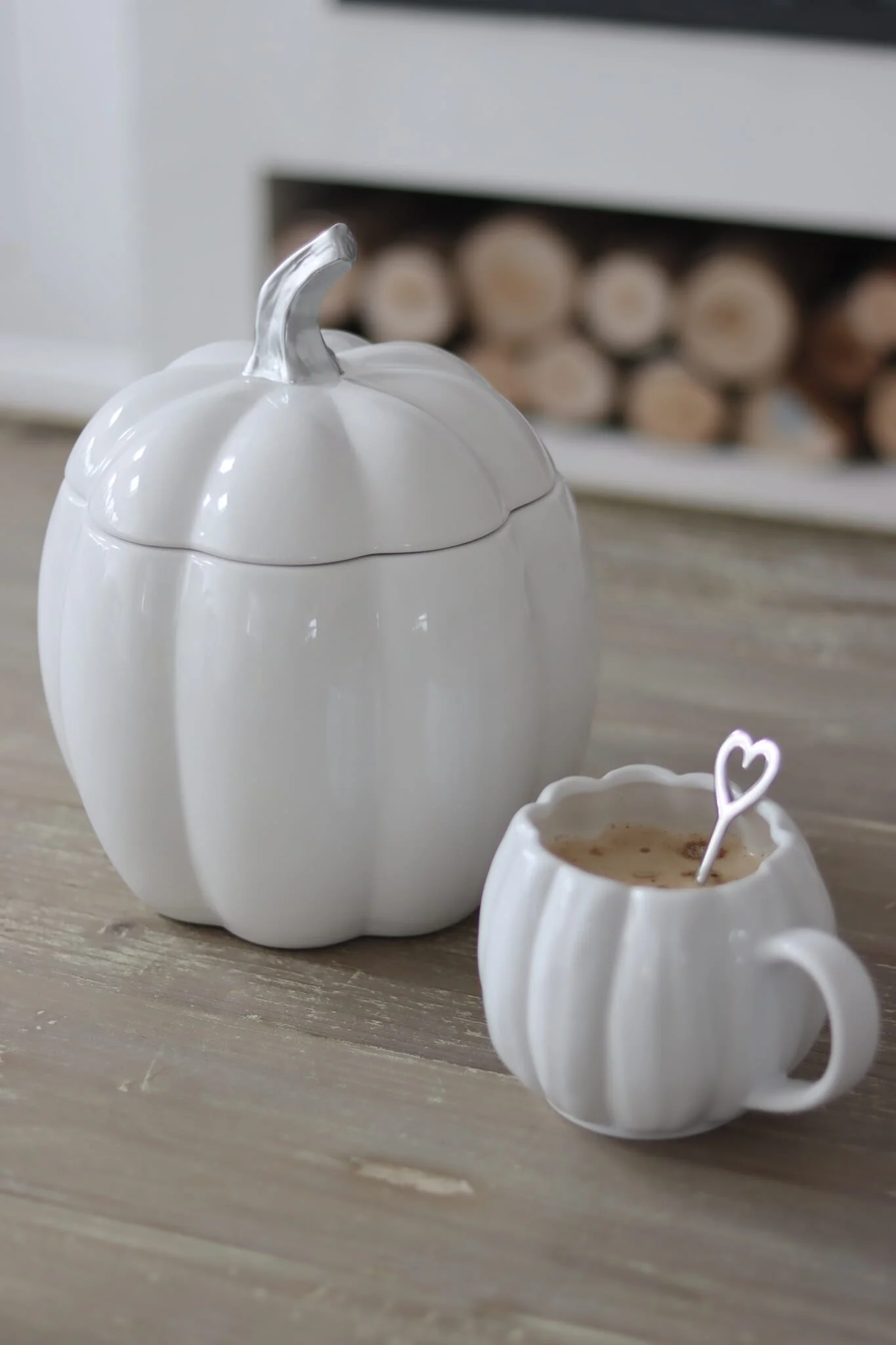 White Ceramic Pumpkin Jar - Large - Image 3