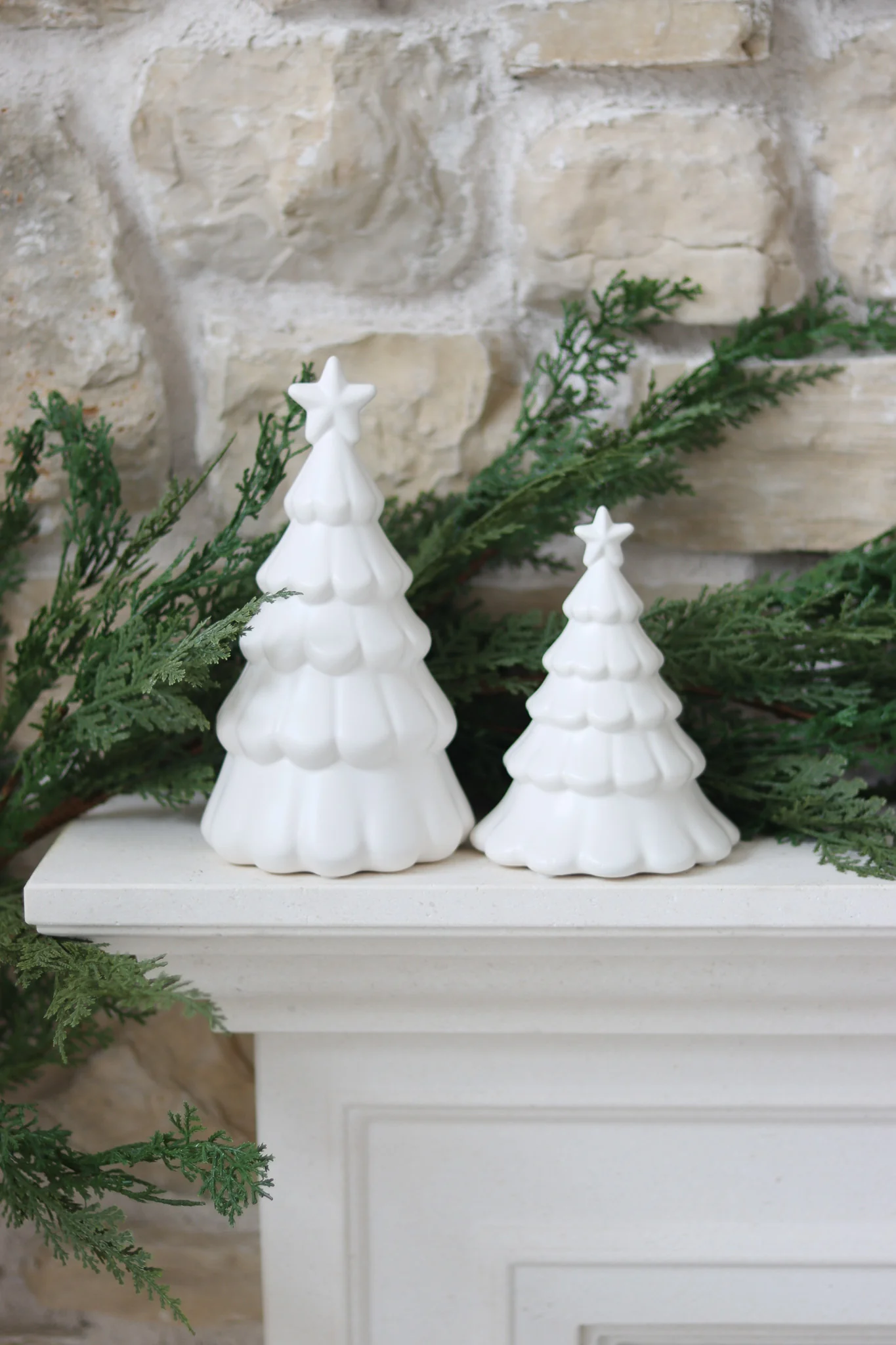 White Scalloped Tree Tray Bundle - Image 2