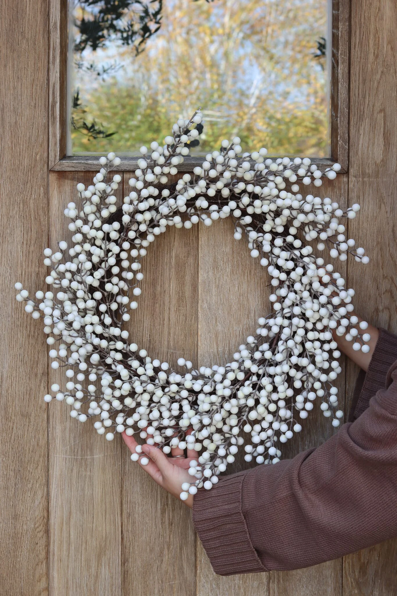 Christmas Wreath - White Winter Berries - Image 3